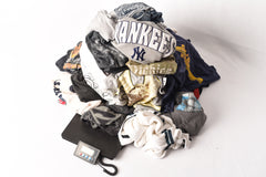 Vintage Clothing – Sold By The Pound (Bulk)