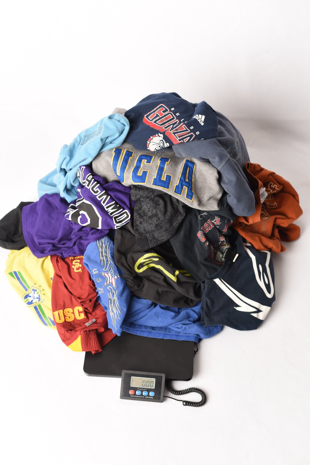 Vintage Clothing – Sold By The Pound (Sized)